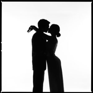 The Kiss Silhouette