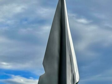 UNITY ( OUTDOOR MONUMENTAL)