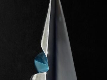 UNITY (TABLE TOP)