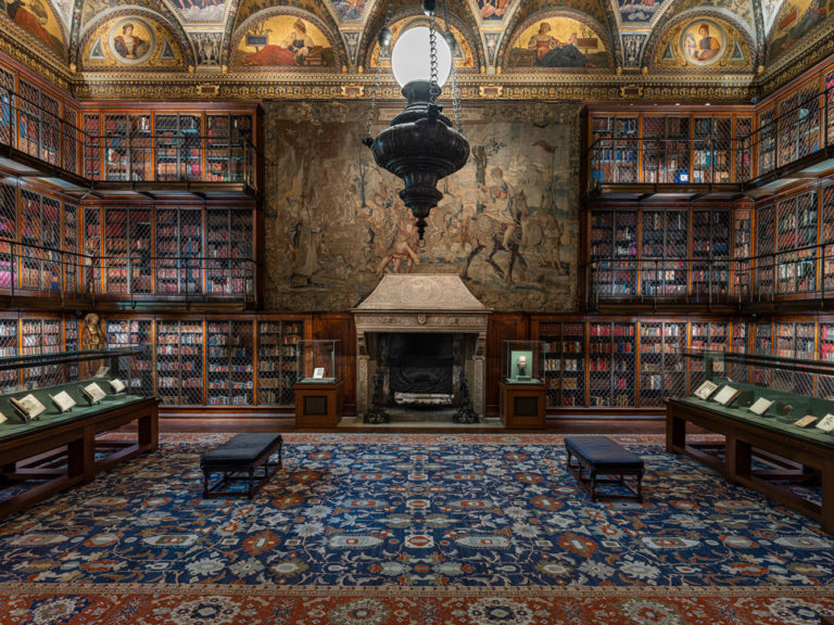 Mr. Morgan's Library (Mantle)