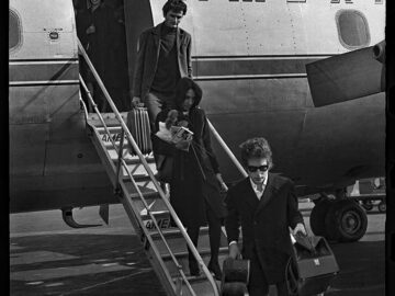 Bob Dylan & Joan Baez Arriving in Buffalo, NY