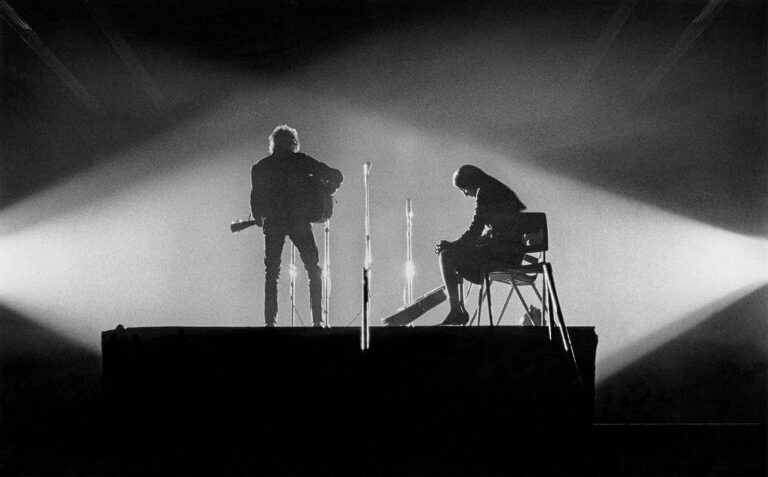 Bob Dylan & Joan Baez, Crossed Lights, New Haven, CT