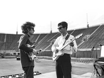 Bob Dylan & Robbie Robertson, Forest Hills Stadium