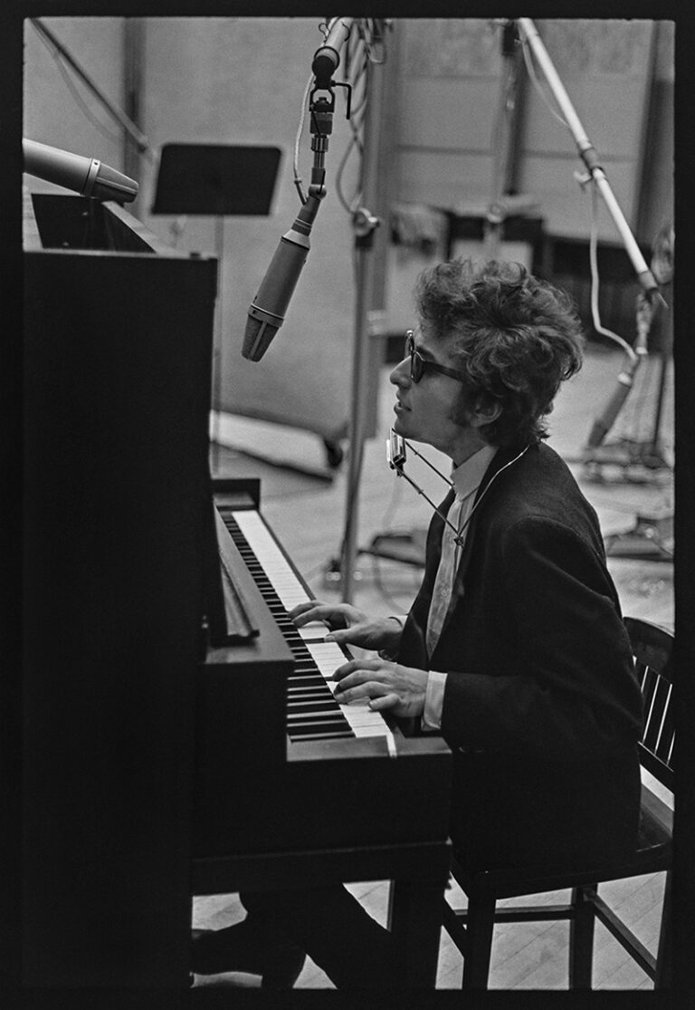 Bob Dylan, at the Piano, Recording BIABH in NYC