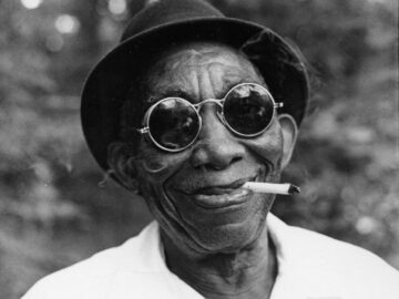 Mississippi John Hurt, Philadelphia Folk Festival (Glasses)