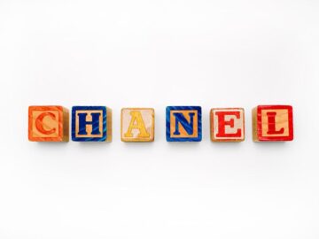 Chanel (Framed)