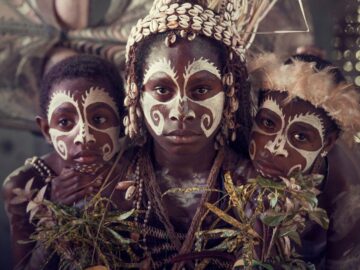 XXXV 21 // XXXV PNG Lowlands