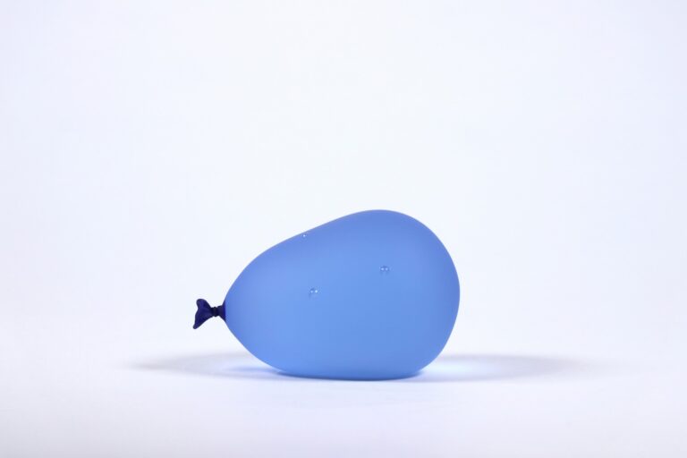 Cool Breeze Water Balloon with Droplets