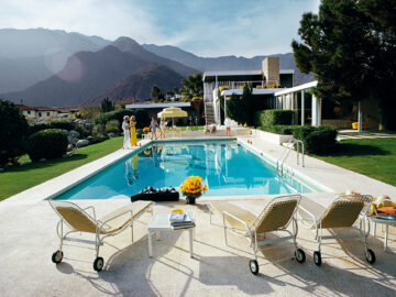 Poolside Loungers