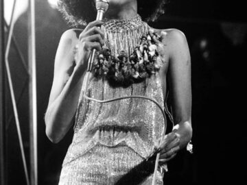 Diana Ross on stage in London
