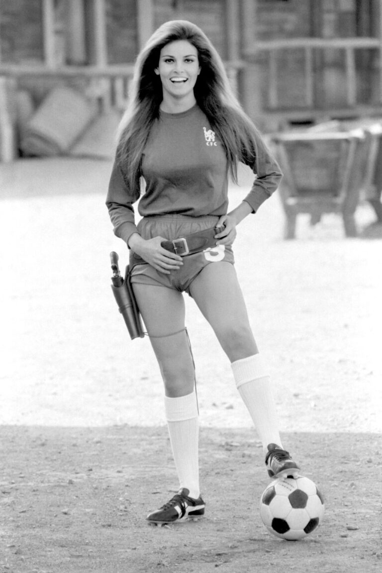 Raquel Welch Wearing a Chelsea FC